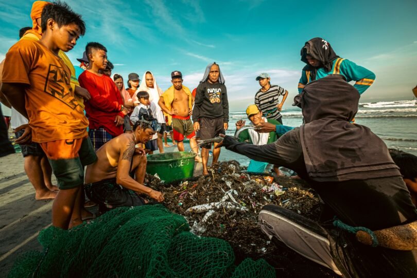 2GO Volunteers Join Nationwide Coastal Cleanup, Diverting About 768 kg of Waste